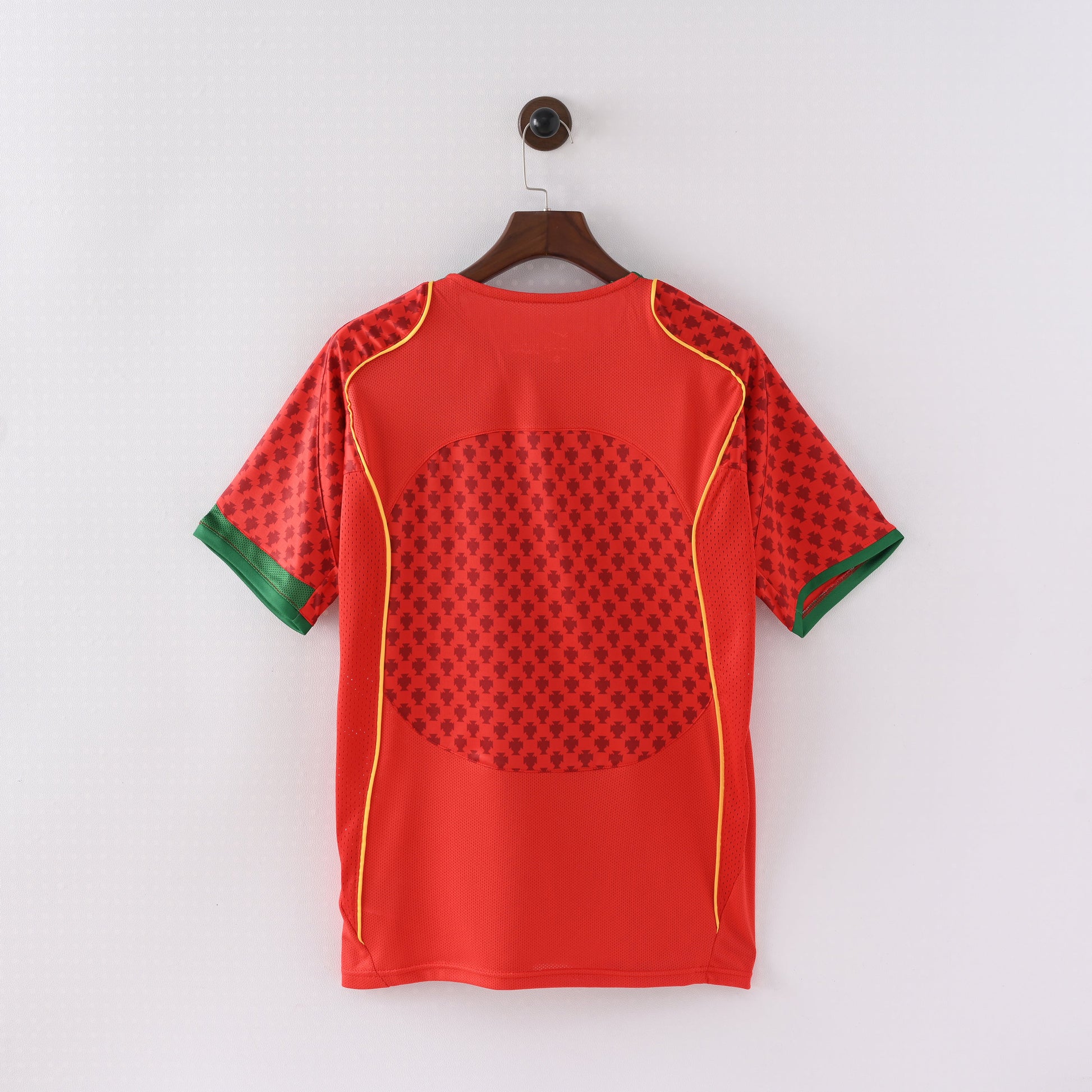 Maillot de foot rétro Portugal 2004