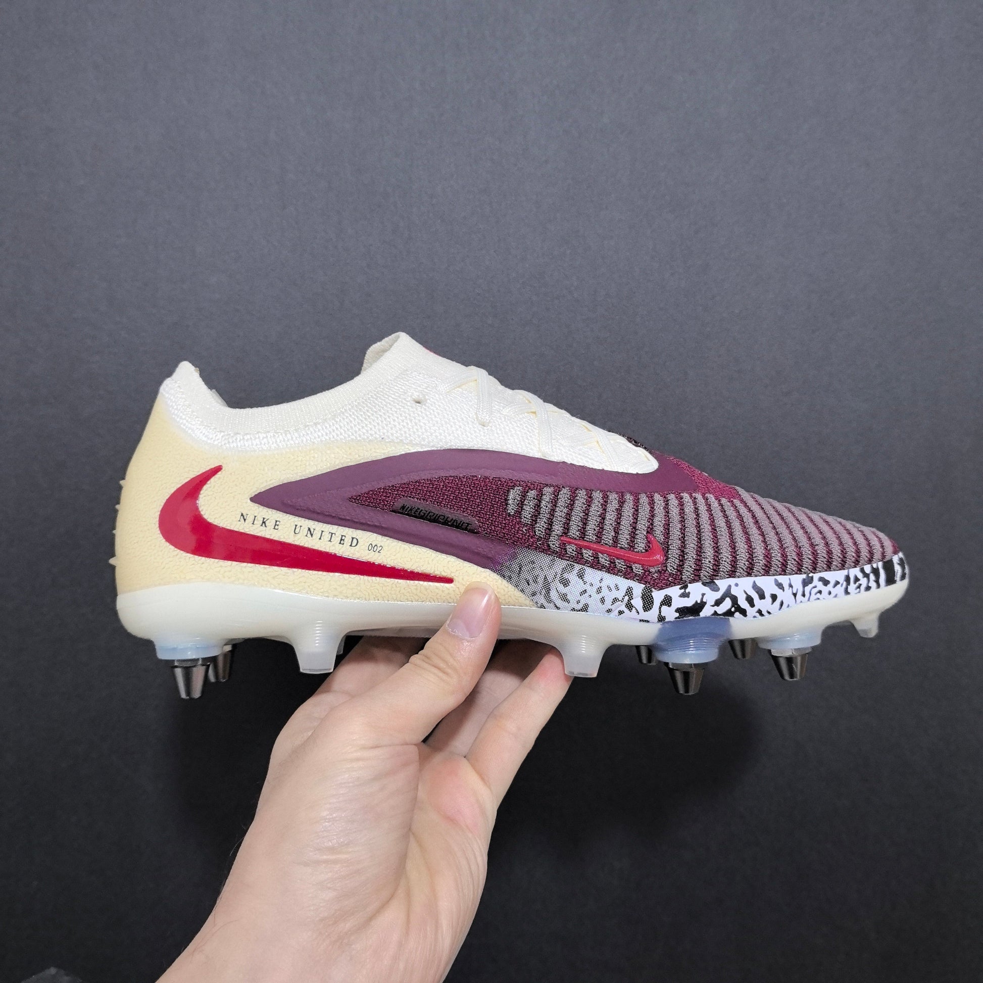 Nike Phantom GX Elite pack United 002.