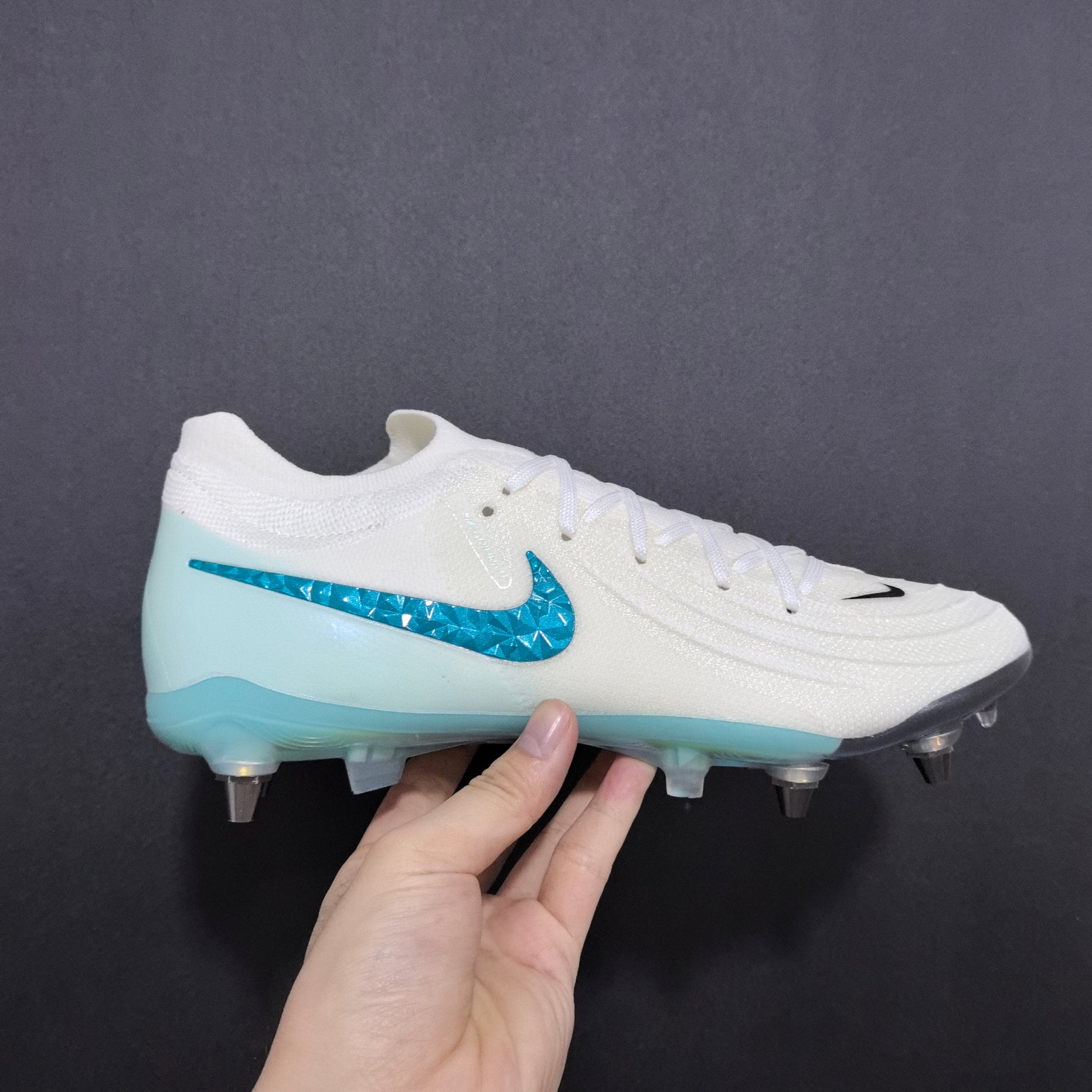 Nike Phantom GX II Elite.
