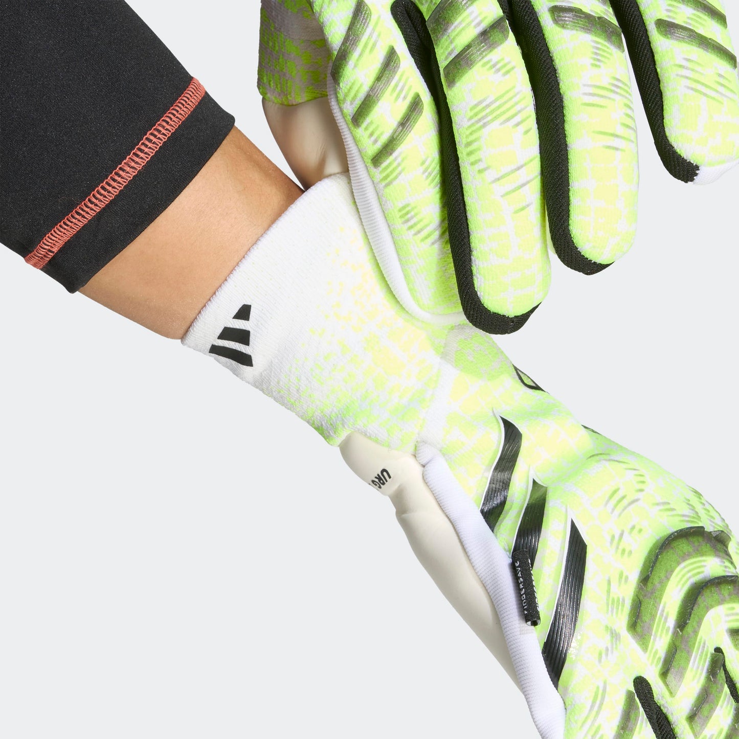 Predator Pro Fingersave